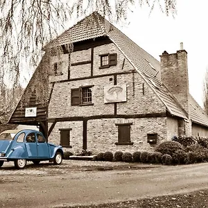 Gastenlogies Blauwe Schaap Couette-café Ranst